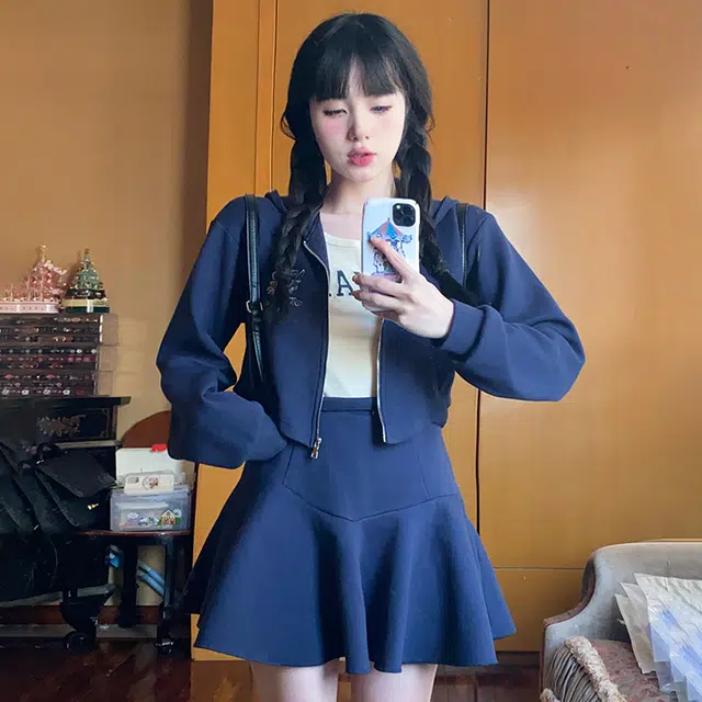 东鲸岁时记 字母印花休闲制服套装 女款