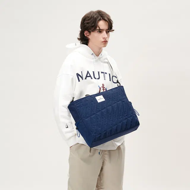 NAUTICA