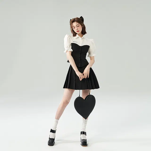 La lune Du ciel SS22