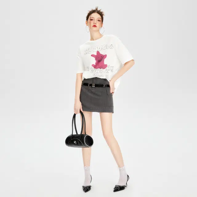 MEETLADY T