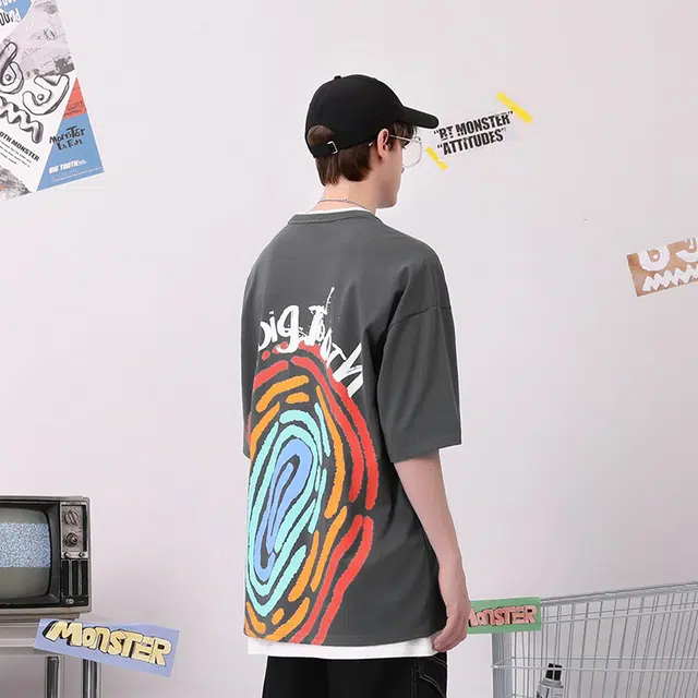 bt T