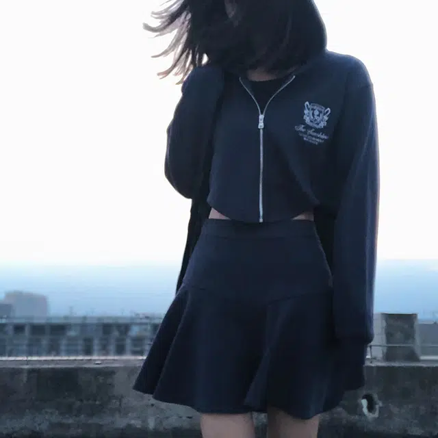 东鲸岁时记 字母印花休闲制服套装 女款