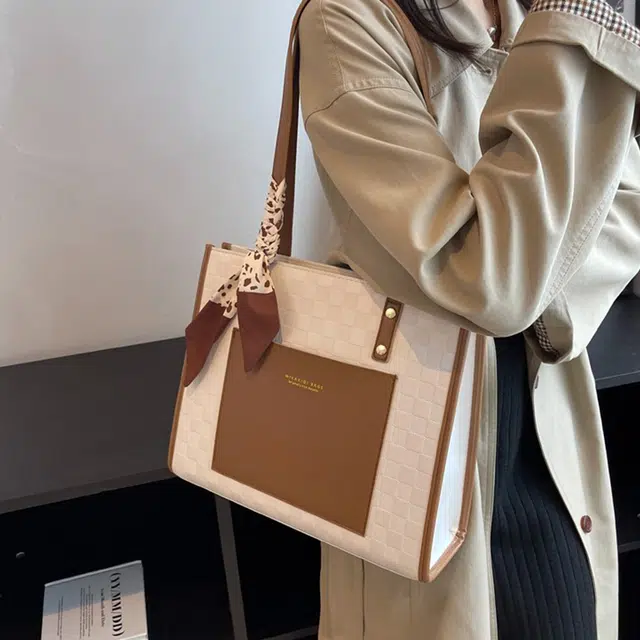 VINEY Tote