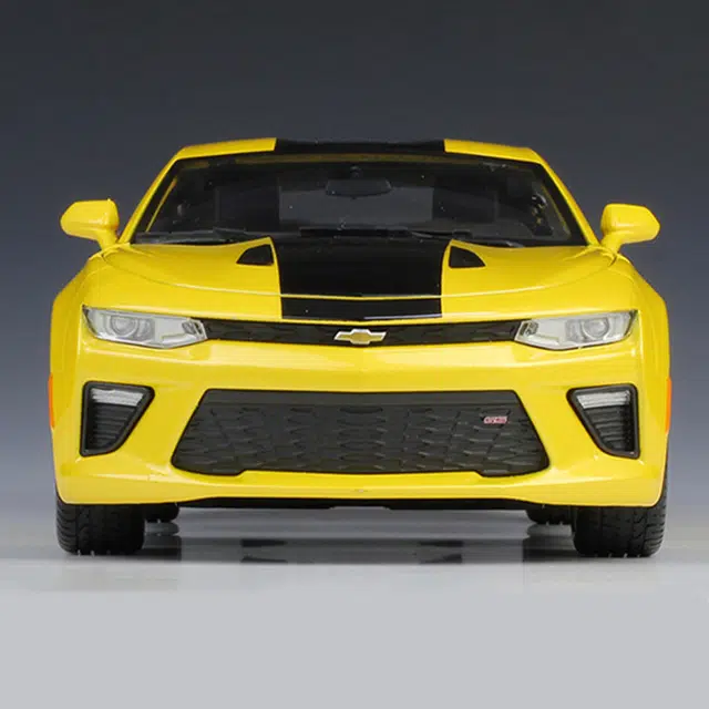 Maisto Chevrolet 118 2016 SS 22cm