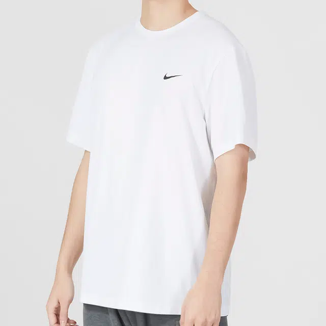 Nike As M Nk Df Uv Hyverse Ss T