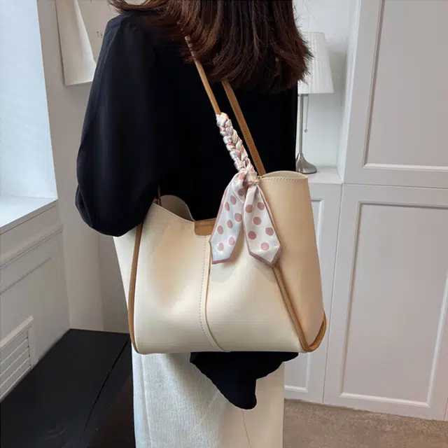 VINEY Tote