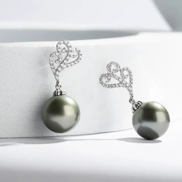 CLORIS YING 18k 9-10mm