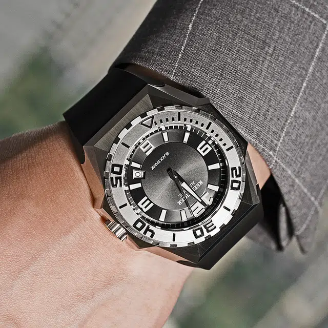 REEF TIGER RGA6903X-JBH