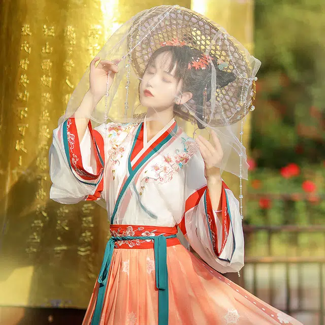 玄唐 晋制中国风改良仙气交领齐腰拼色古装汉服 女款 花蝶粉色  新年推荐