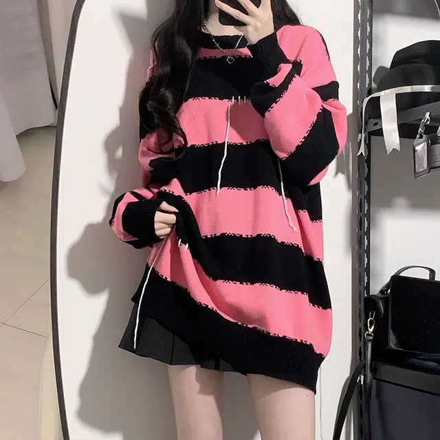 东鲸岁时记 条纹套头宽松撞色针织衫 女款 黑粉色