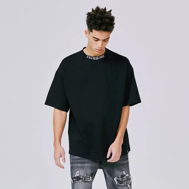 ROCAWEAR T