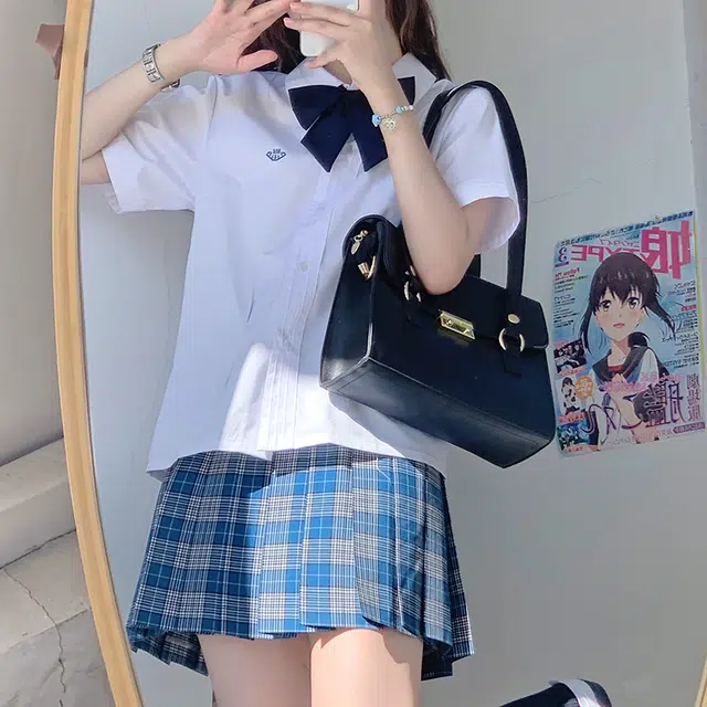 东鲸岁时记 刺绣印花收腰短袖 紫川附中衬衫 女款