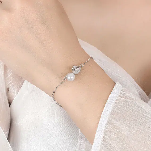 DAISY BEAUTY