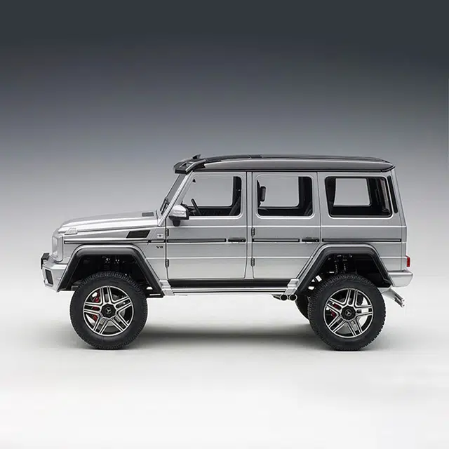 AUTOart 118 MERCEDES-BENZ G500 4X4