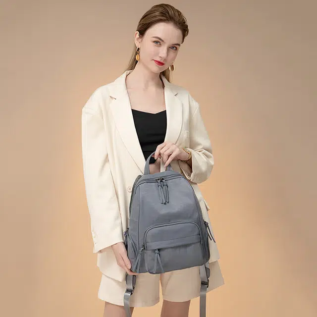 旅行大师 韩版简约时尚旅行休闲 牛津布 书包背包双肩包 女款 多色