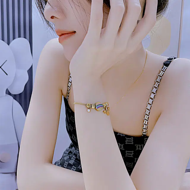 肯默精钢小蜜蜂手链 精美手饰 延长链设计 女款 金色 礼盒包装