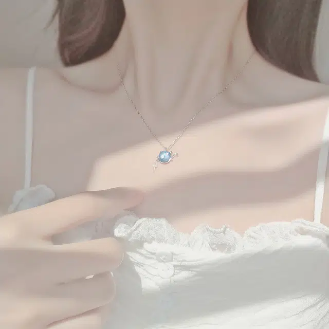 LUCKY ZHY