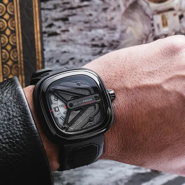 SEVENFRIDAY M 47mm*47.6mm M301