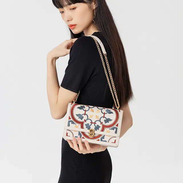 VANESSA HOGAN VH Vintage Embroidered Leather Bag