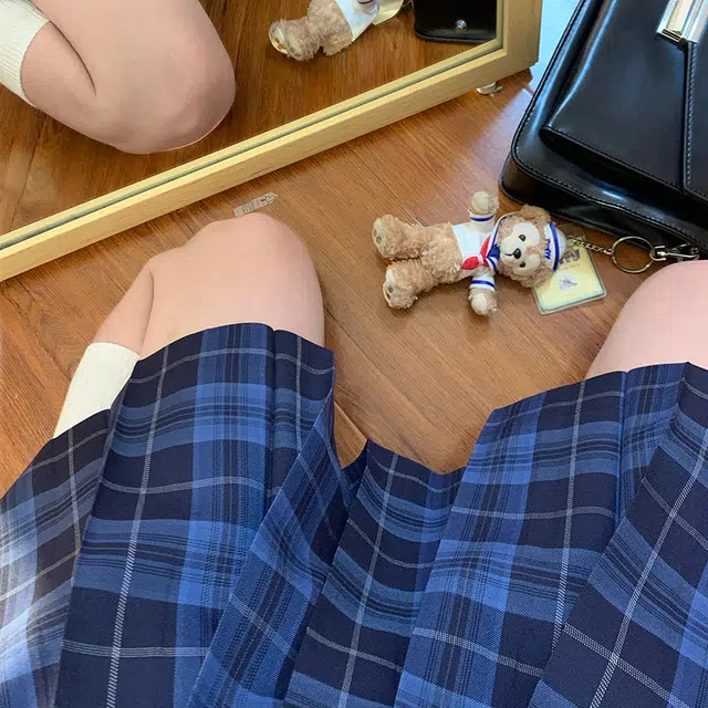 东鲸岁时记 日系复古制服格纹短款百搭学生百褶鲸落半身裙