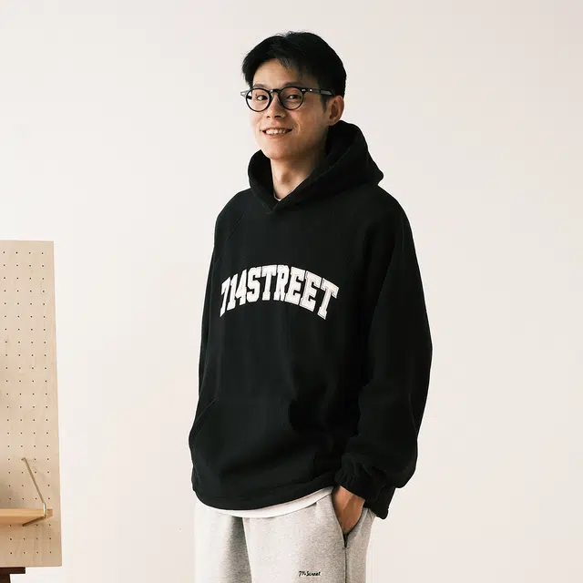 714STREET AW22 Pullover Hoodie