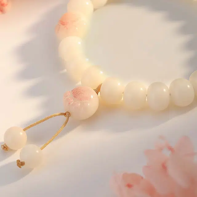 银千惠 蜜桃喵爪 新中式粉红猫爪平安纳福手腕链 温柔感转运珠流苏串珠链 小众少女心送 女友生日礼品礼物礼盒 菩提子/菩提籽 手串 女款