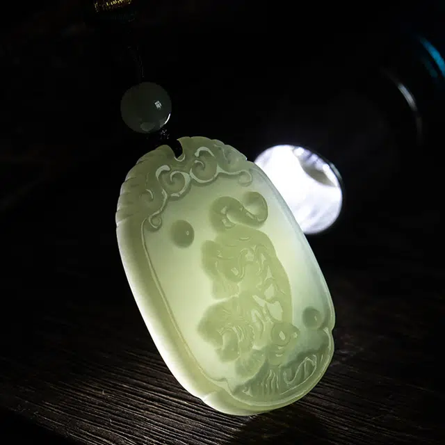 鸳鸯金楼十二生肖系列 生肖吊坠 本命年吊项链 十二生肖本命年属相转运吊坠 男女同款