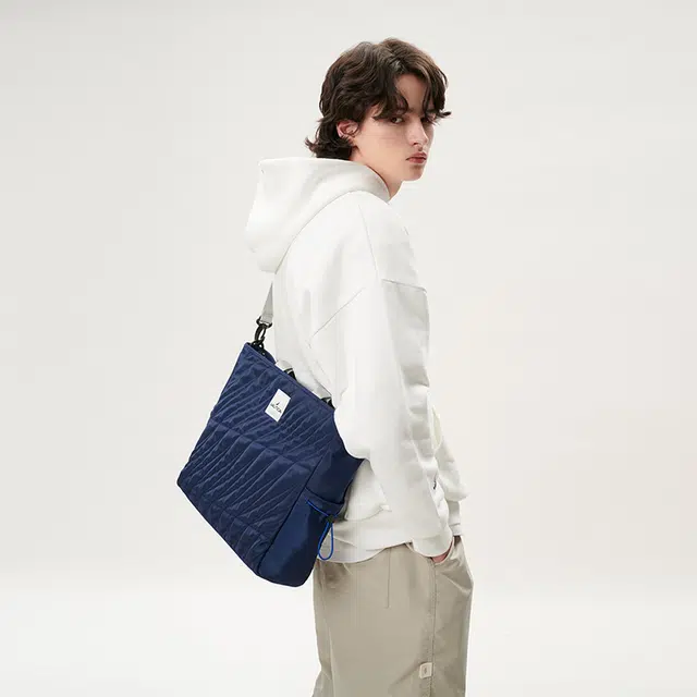 NAUTICA