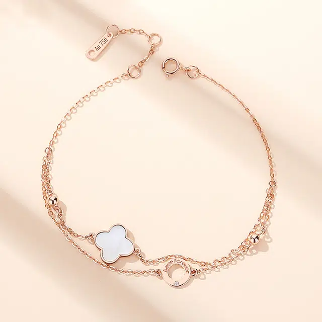 HOLLY RYAN 18k