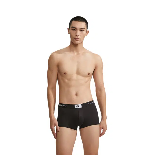 CKCalvin Klein SS23 CK96 3