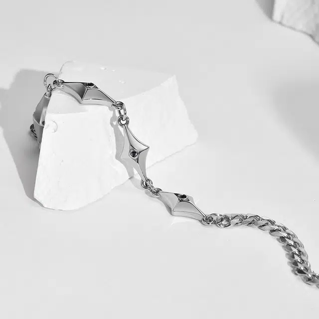 恋朵 潮流设计情侣手链一对价 时尚百搭质感菱形拼接男女情侣手链 情侣款 钢色 #甜蜜饰爱#