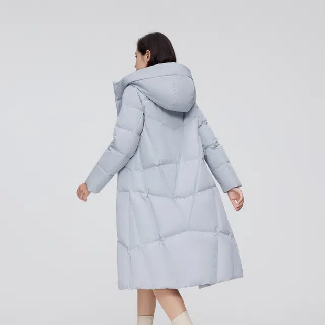 波司登 纯色绗缝立领连帽长款羽绒服 女款