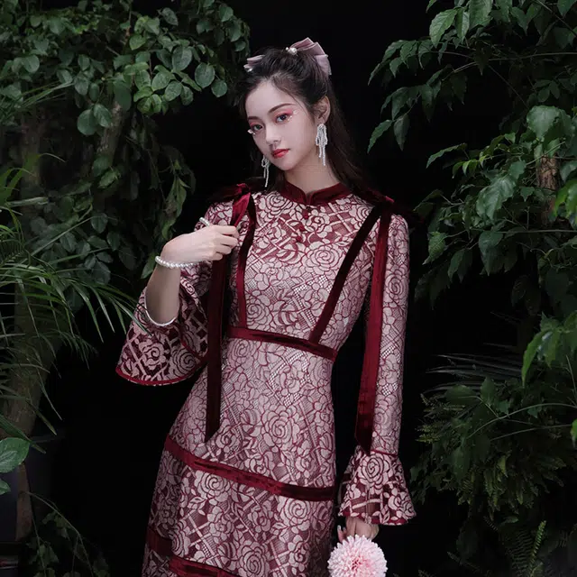 槿爷东方 绯色纹玫瑰丝绒拼接新中式蝴蝶结系带长袖仙女连衣裙 女款 红色