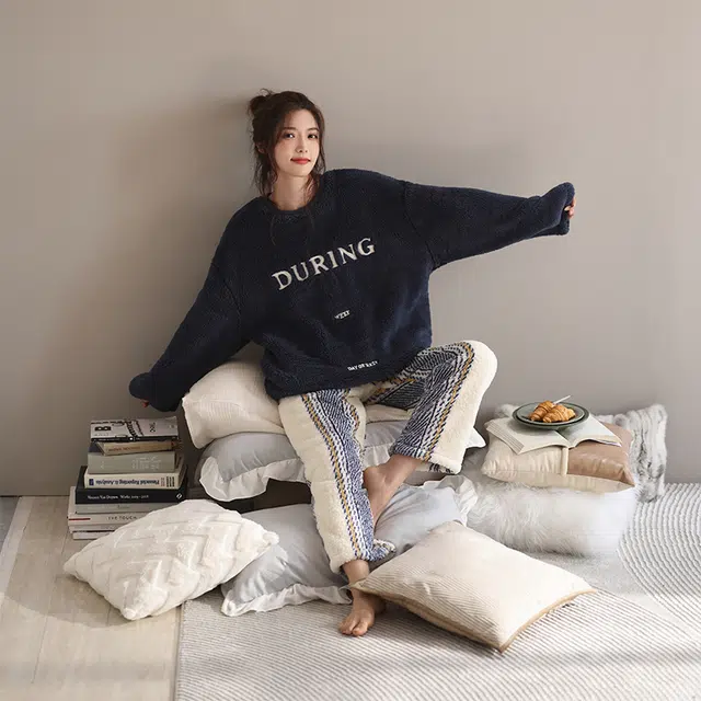 可人儿 珊瑚绒睡衣 家居服套装 秋冬季 保暖加绒加厚 女款 藏青色