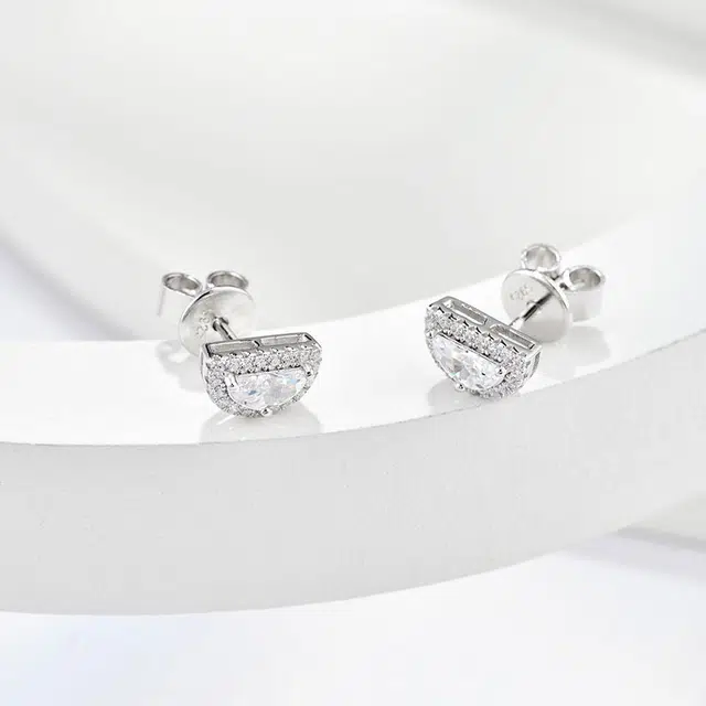 DaisyFellowes DF
