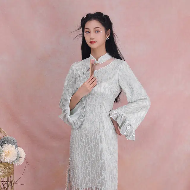 槿爷东方 悦华 蕾丝镂空温柔气质长袖旗袍 女款 豆绿色