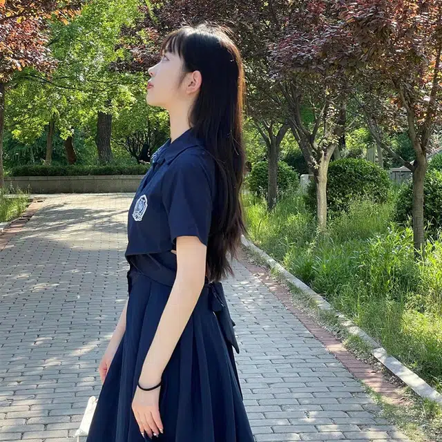 蝴蝶结绑带露腰纯色短袖不规则短袖连衣裙 女款 藏蓝色