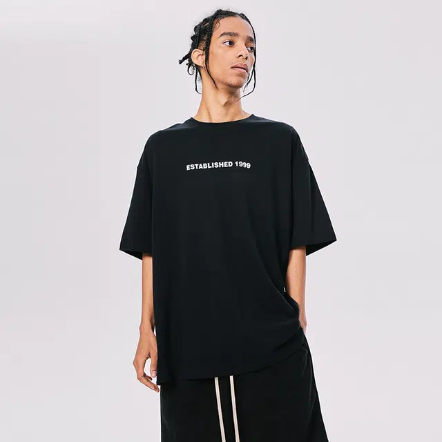 ROCAWEAR T