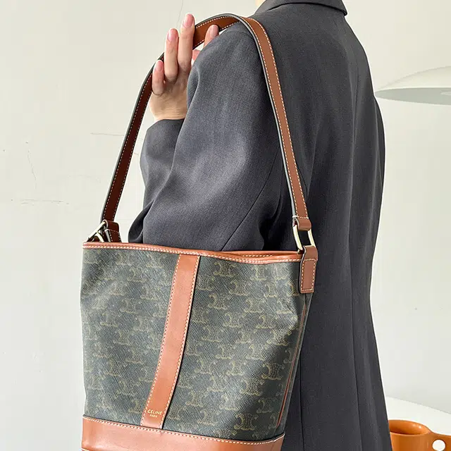 CELINE