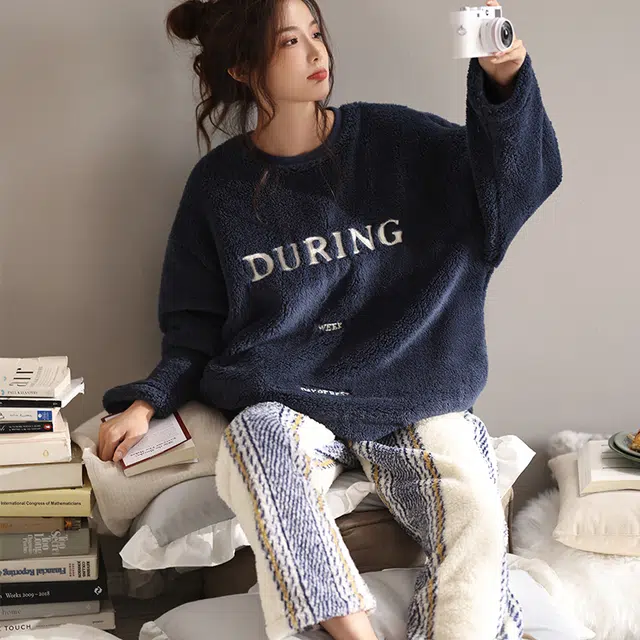 可人儿 珊瑚绒睡衣 家居服套装 秋冬季 保暖加绒加厚 女款 藏青色