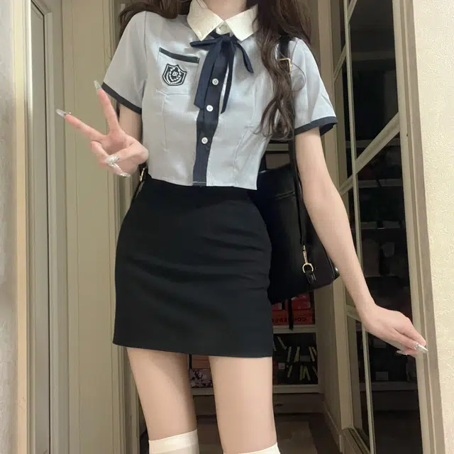 花山家的猫 拼接短款短袖衬衫纯色包臀裙制服套装 女款