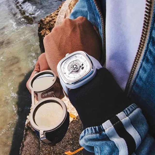 SEVENFRIDAY P 47.6mm*47mm P1C01