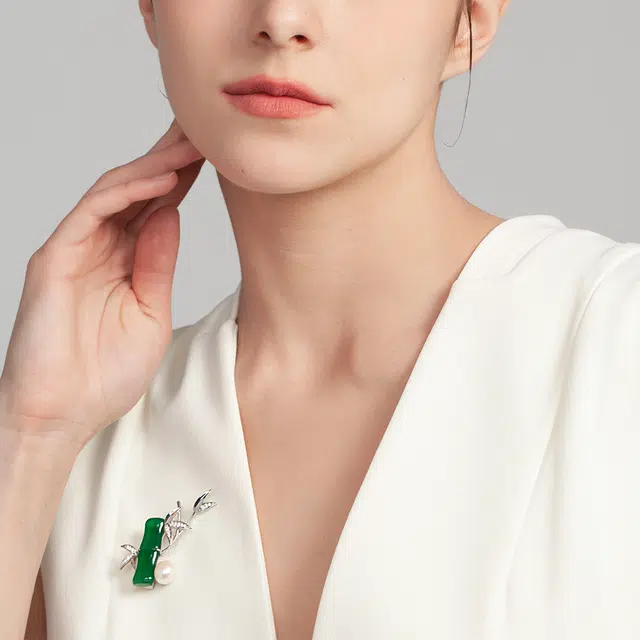 CLORIS YING