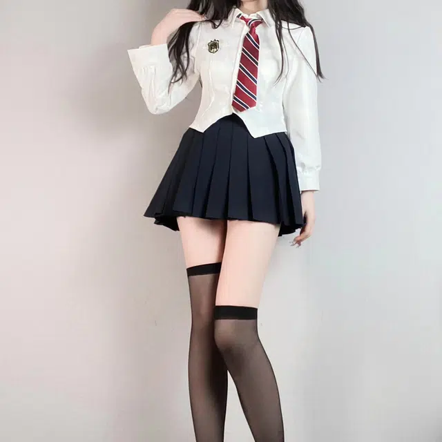 九条喵 翻领长袖衬衫纯色短款半身裙百褶裙制服套装 女款