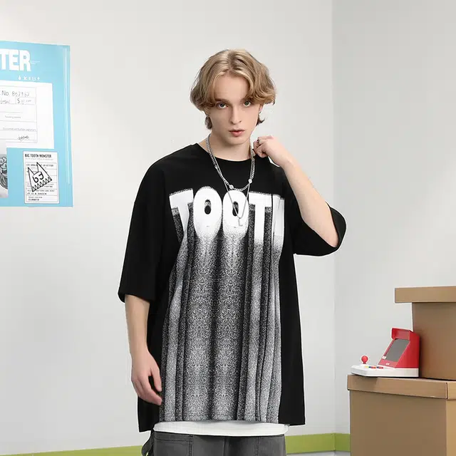 bt T
