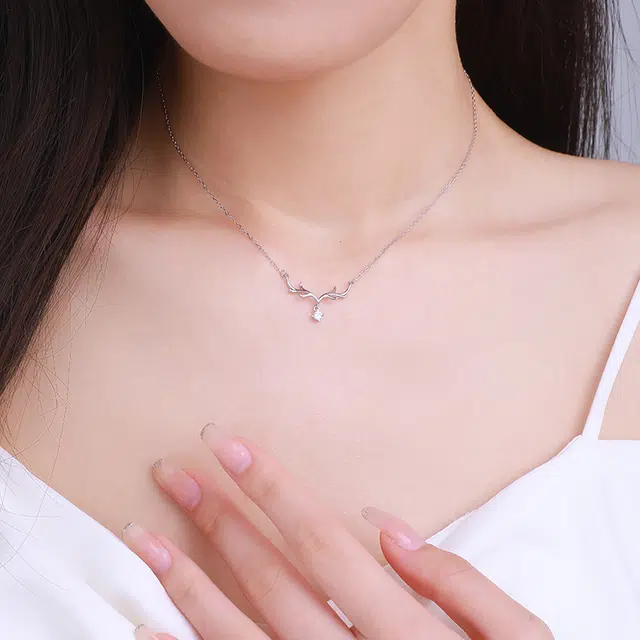 S925