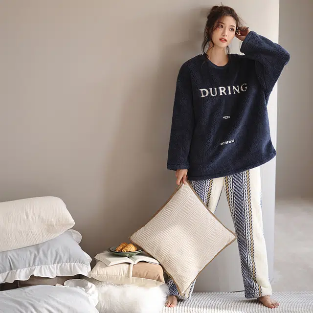 可人儿 珊瑚绒睡衣 家居服套装 秋冬季 保暖加绒加厚 女款 藏青色