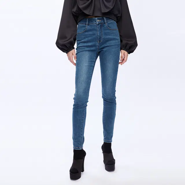 UOOYAA FW22