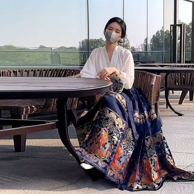 织造司 舞法天女 敦煌飞天 中国风改良仿妆花织金马面裙山河映画飞机袖明制纯色印花汉服两件套 女款 蓝色