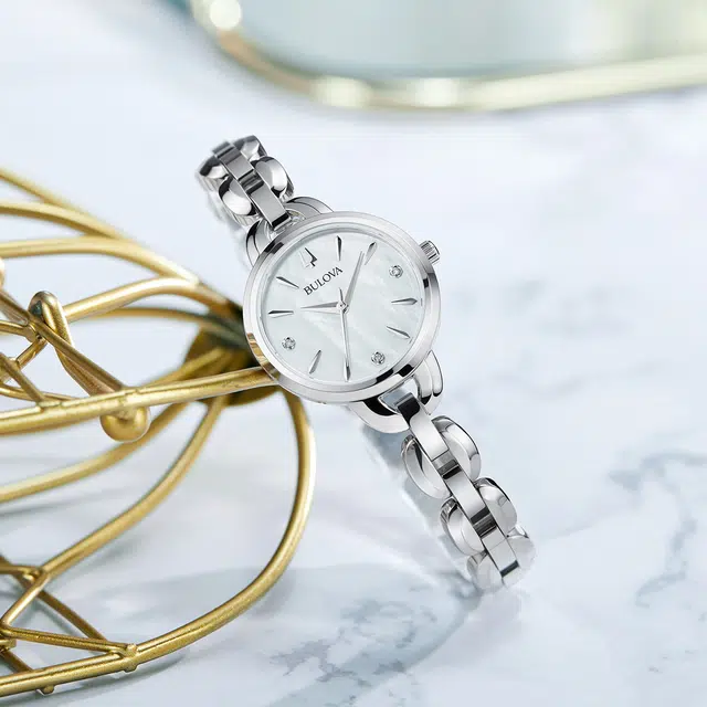BULOVA 96P230